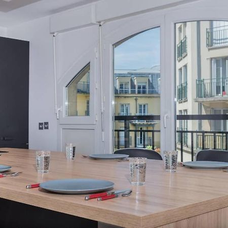 Lovely Apartment Close To A Big Shopping Mall Serris Luaran gambar